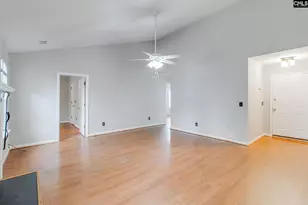 219 Ambling Cir, Columbia, SC 29210 - Photo 4