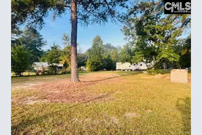 154 Harbors End Drive, Saluda, SC 29138 - Photo 2