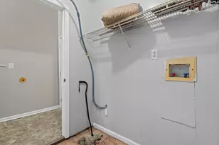 818 Tree St, Columbia, SC 29205 - Photo 18