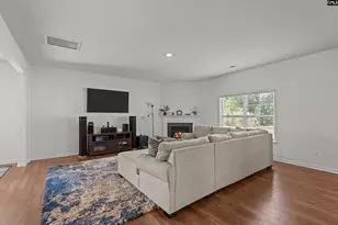 409 Stone Hollow Dr, Irmo, SC 29063 - Photo 8