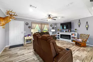 4520 Huggins Rd, Lake City, SC 29560 - Photo 16