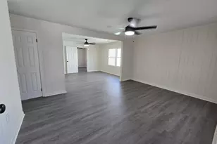 1137 Allen St, Cayce, SC 29033 - Photo 4