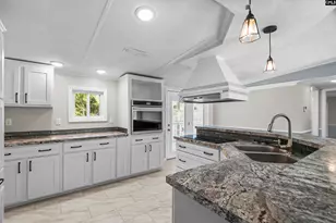 573 Canasta Dr, Gilbert, SC 29054 - Photo 8