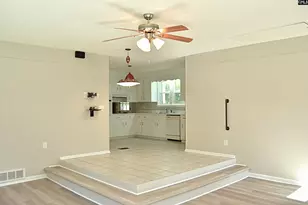 2015 Valley View Rd, West Columbia, SC 29172 - Photo 4