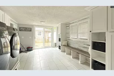 2032 Pinewood Street, Cayce, SC 29033 - Photo 16