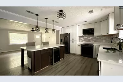 2032 Pinewood Street, Cayce, SC 29033 - Photo 8