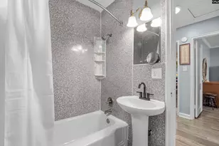 808 Buckingham Rd, Columbia, SC 29205 - Photo 14