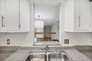 1 Gardenwood Ct, Columbia, SC 29209 - Photo 16