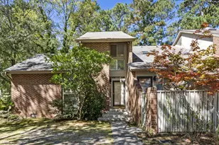 1 Gardenwood Ct, Columbia, SC 29209 - Photo 2