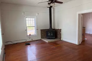 304 Blackmon St N, Bethune, SC 29009 - Photo 4