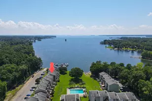 806 Village Ln, Columbia, SC 29212 - Photo 1