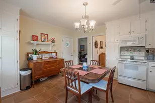 422 Haynsworth St, Sumter, SC 29150 - Photo 10