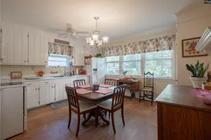 422 Haynsworth St, Sumter, SC 29150 - Photo 8