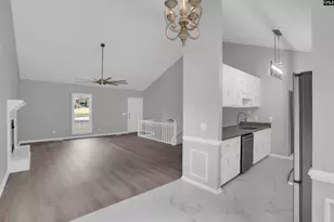 2405 Rainbow Dr, West Columbia, SC 29169 - Photo 16