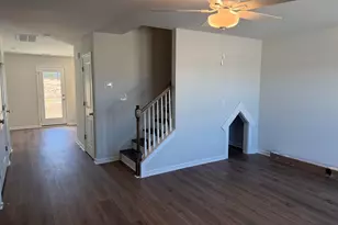 145 Carr Ln, Columbia, SC 29223 - Photo 2