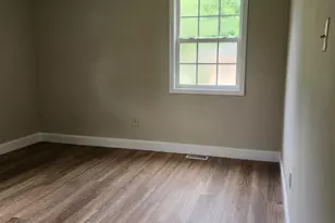 105 Tucker Mill Cir, Saint Matthews, SC 29135 - Photo 12