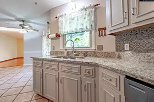 6674 Francis Marion Ave, Dalzell, SC 29040 - Photo 10