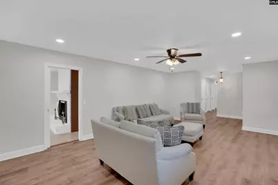 107 Barnett Drive, Bishopville, SC 29010 - Photo 8