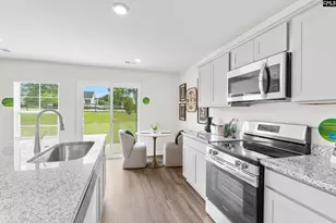 819 Cattle Egret Ln, Hopkins, SC 29061 - Photo 10