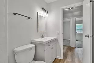 1401 Elmtree Rd, Columbia, SC 29209 - Photo 32