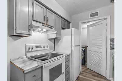 1401 Elmtree Rd., Columbia, SC 29209 - Photo 10