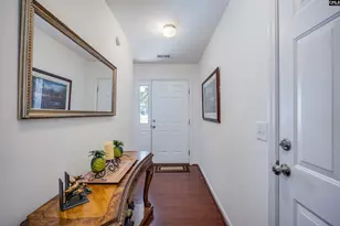 242 Drooping Leaf Ln, Lexington, SC 29072 - Photo 4