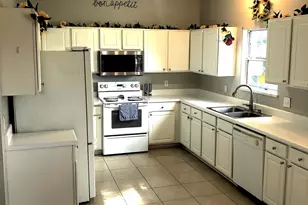 229 Orchard Hill Dr, West Columbia, SC 29170 - Photo 8