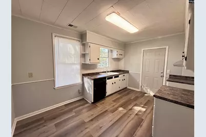 5225 Two Notch Road, Columbia, SC 29204 - Photo 6