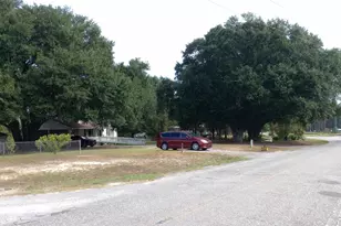 1123 Pine St, West Columbia, SC 29172 - Photo 12