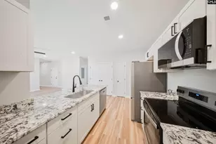 4222 Woodridge Dr, Columbia, SC 29203 - Photo 16