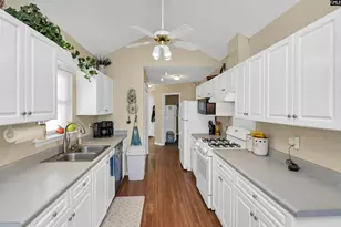 201 Twin Oaks Ln, Columbia, SC 29209 - Photo 20