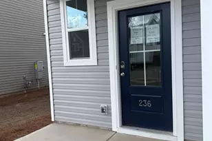 236 wheat farm Rd, Columbia, SC 29209 - Photo 2