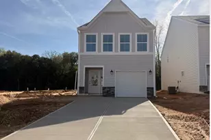 326 Tartan Dr, Hopkins, SC 29209 - Photo 1