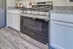 811 Daniel Lake CT, West Columbia, SC 29170 - Photo 34