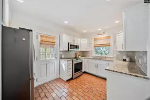 2854 Stratford Rd, Columbia, SC 29204 - Photo 16