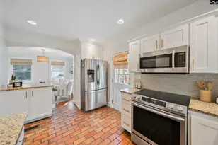 2854 Stratford Rd, Columbia, SC 29204 - Photo 18