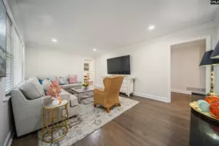 1715 Gilvie Ave, West Columbia, SC 29169 - Photo 6