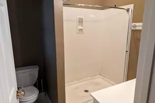 3219 Blossom, Columbia, SC 29205 - Photo 8