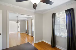 107 Cherry Ln, Cayce, SC 29033 - Photo 8