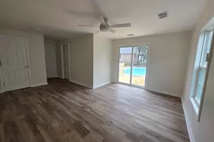 416 Thames St, Manning, SC 29102 - Photo 10