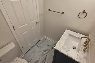 416 Thames St, Manning, SC 29102 - Photo 26