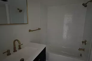 416 Thames St, Manning, SC 29102 - Photo 8