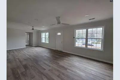 416 Thames Street, Manning, SC 29102 - Photo 8