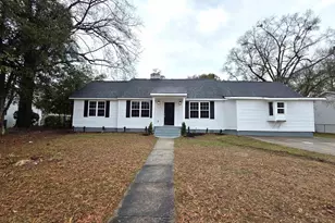 416 Thames St, Manning, SC 29102 - Photo 2