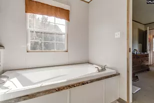 628 Bell Rd, Mayesville, SC 29104 - Photo 14