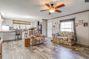 628 Bell Rd, Mayesville, SC 29104 - Photo 4