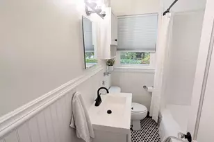 3425 River Dr B, Columbia, SC 29201 - Photo 10