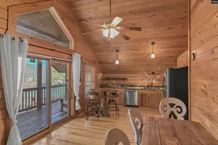 1277 Holiday Haven Ln, Gilbert, SC 29054 - Photo 6