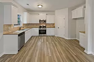 385 Sterling Cove Rd, Columbia, SC 29229 - Photo 4