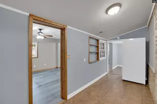 309 Hammond Ave, West Columbia, SC 29169 - Photo 22